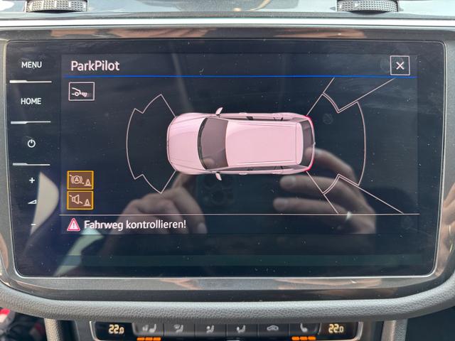 Volkswagen Tiguan 2.0 TDI DSG Comf 4x4 AHK 3ZoKli Kam PDC SHZ 