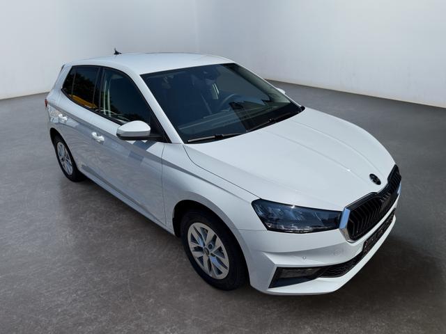 Skoda Fabia Drive Plus 1.0 TSI 2ZKlim Kam ACC 2xPDC LED SmLi SHZ Spha 
