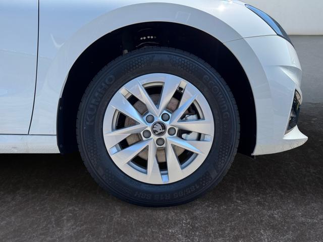 Skoda Fabia Drive Plus 1.0 TSI 2ZKlim Kam ACC 2xPDC LED SmLi SHZ Spha 