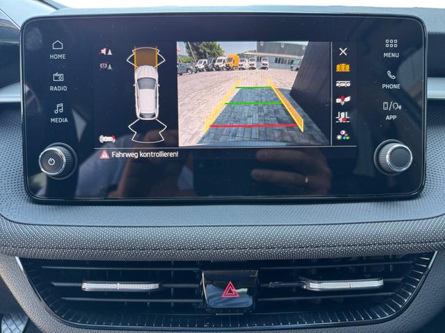 Skoda Fabia Drive Plus 1.0 TSI 2ZKlim Kam ACC 2xPDC LED SmLi SHZ Spha 