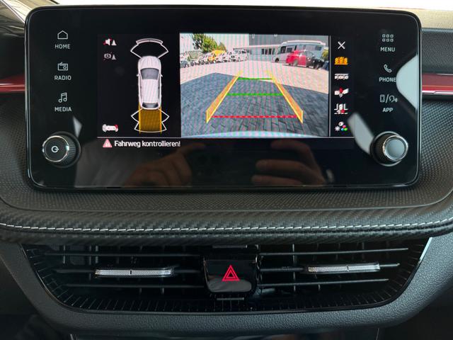 Skoda Fabia 1.0 TSI Monte Carlo DSG 2ZoKl SHZ ACC 2xPDC LED SmartLink LMF 