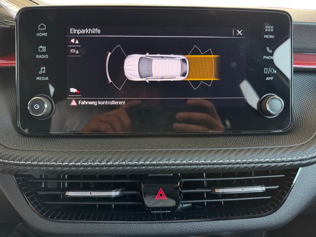 Skoda Fabia 1.0 TSI Monte Carlo DSG 2ZoKl SHZ ACC 2xPDC LED SmartLink LMF 