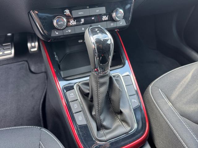 Skoda Fabia 1.0 TSI Monte Carlo DSG 2ZoKl SHZ ACC 2xPDC LED SmartLink LMF 