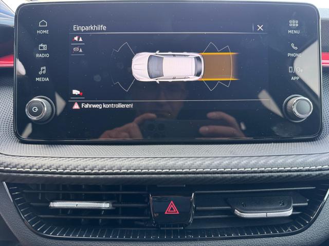 Skoda Fabia 1.0 TSI Monte Carlo DSG 2ZoKl SHZ ACC 2xPDC LED SmartLink LMF 