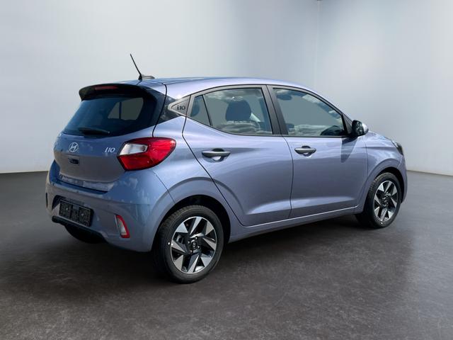 Hyundai i10 1,2 AT MJ25 Klima NAV 8Z, Spha BT PDC 
