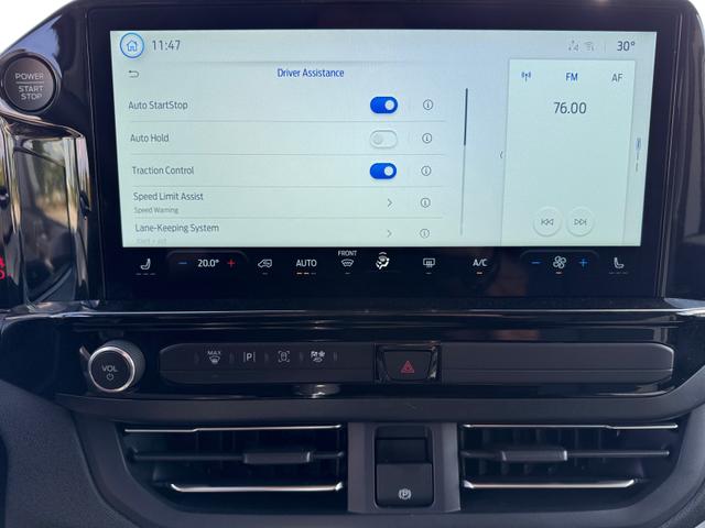 Ford Tourneo Custom Titanium NEU V710 L1 150 M6 Klima DAB Temp Spur PDC Kamera LED SYNC4 LMF 
