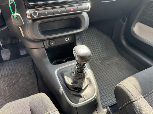 Citroën C3 1.2 PureTech 110 Shine Pack Navi Alu PDC 