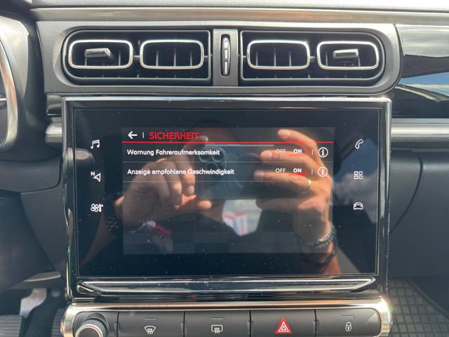 Citroën C3 1.2 PureTech 110 Shine Pack Navi Alu PDC 