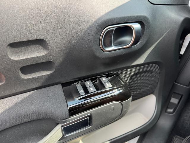Citroën C3 1.2 PureTech 110 Shine Pack Navi Alu PDC 