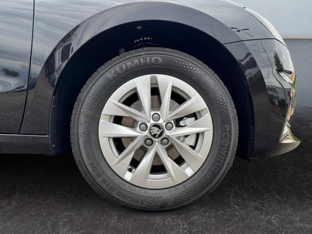 Skoda Fabia Drive Plus 1.0 TSI DSG 2ZKlim Kam ACC 2xPDC LED SmLi SHZ Spha 