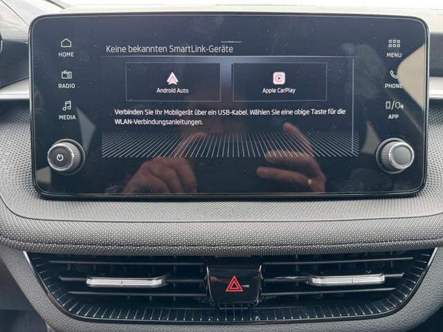 Skoda Fabia Drive Plus 1.0 TSI DSG 2ZKlim Kam ACC 2xPDC LED SmLi SHZ Spha 