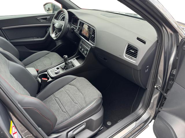 Seat Ateca 1.5 TSI FR Black Edition 19Z PDC SHZ Nav Kam 
