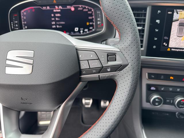 Seat Ateca 1.5 TSI FR Black Edition 19Z PDC SHZ Nav Kam 