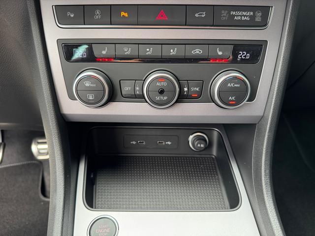Seat Ateca 1.5 TSI FR Black Edition 19Z PDC SHZ Nav Kam 