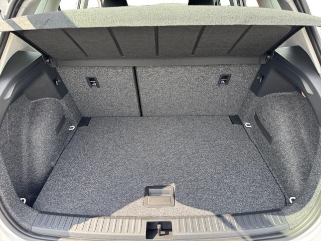 Seat Arona Style 1.0 TSI 2ZKlima NAVI FuLi LED SHZ PDC LMF WiPa 5JG 