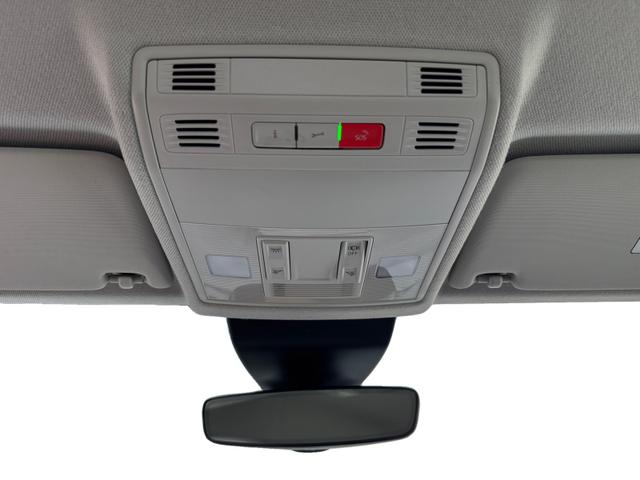Seat Arona Style 1.0 TSI DSG 2ZKlima NAVI FuLi LED SHZ PDC LMF WiPa 5JG 