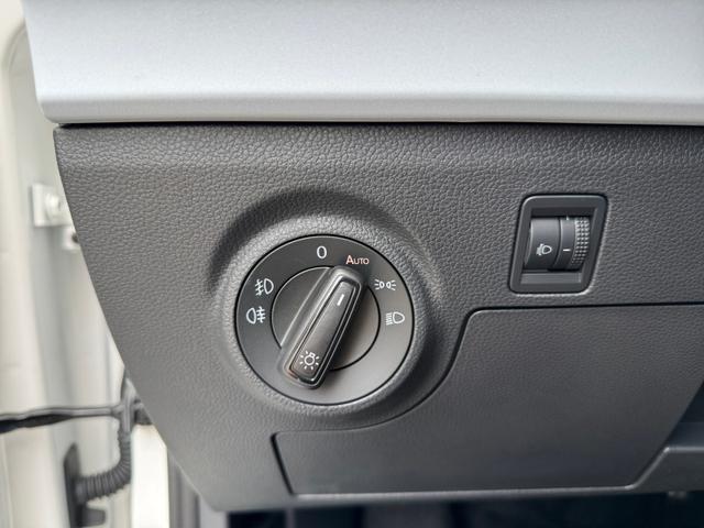 Seat Arona Style 1.0 TSI DSG 2ZKlima NAVI FuLi LED SHZ PDC LMF WiPa 5JG 
