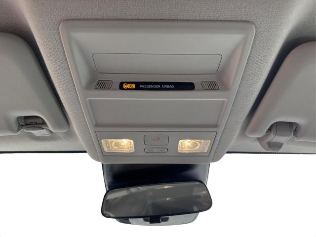 Ford / Transit Custom / Schwarz / / / 