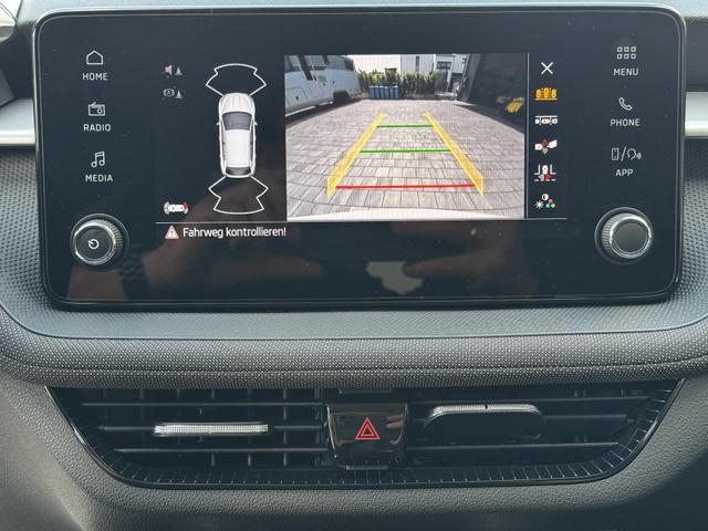 Neue Skoda Fabia weiss dsg