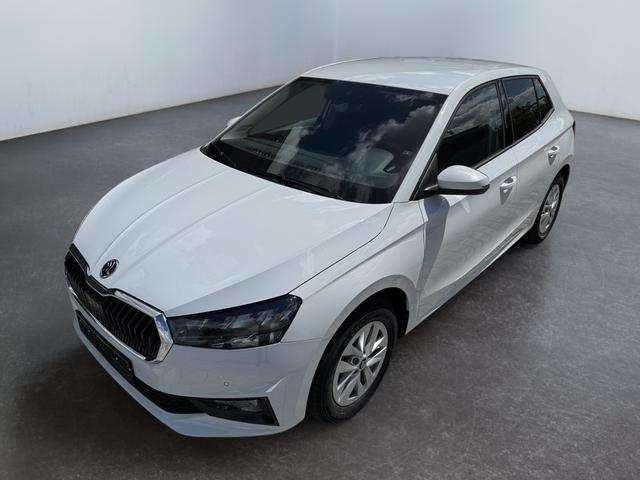 Neue Skoda Fabia weiss dsg