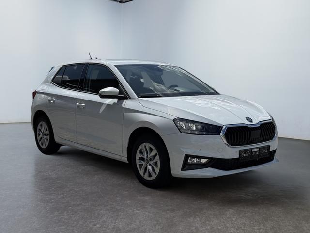 Skoda Fabia - Drive Plus 1.0 TSI DSG 2ZKlim Kam ACC 2xPDC LED SmLi SHZ Spha