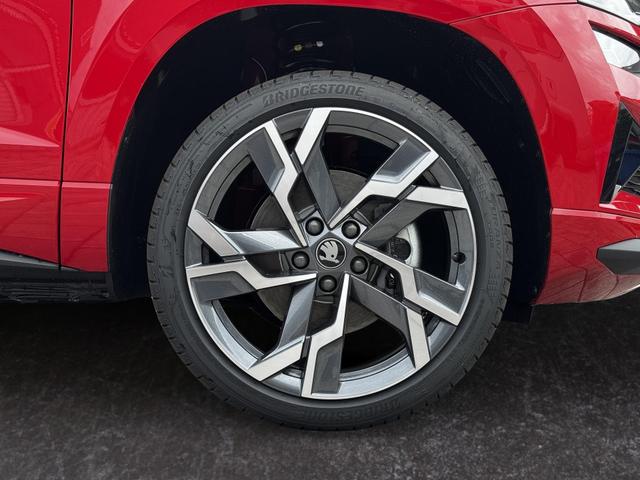 Neue Skoda Karoq Sportline top Austastung 