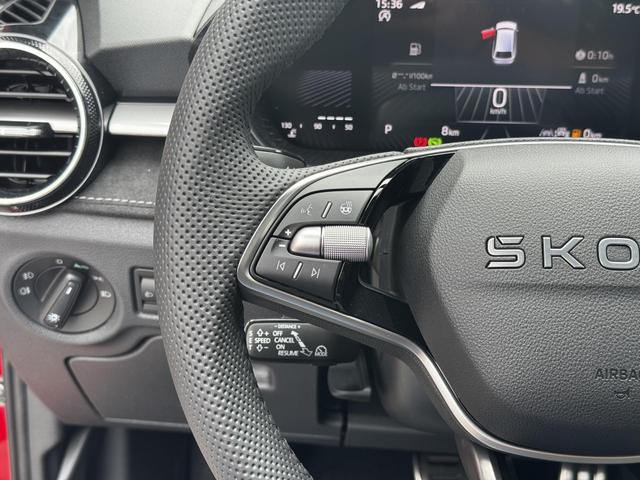 Skoda Fabia Monte Carlo rot automatik