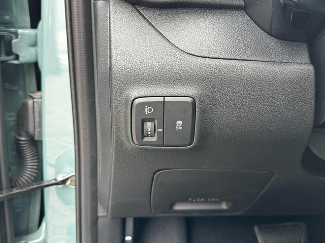 Neue Huyndai i10 Automatik grün