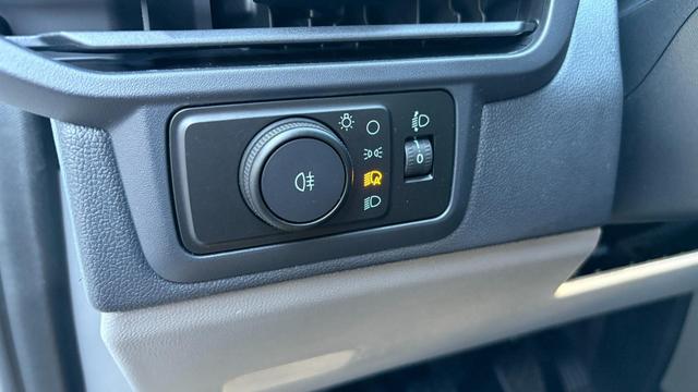 Ford Transit Custom Trend L1 320 9Si AHK Sync4 2xKlima 5JG 