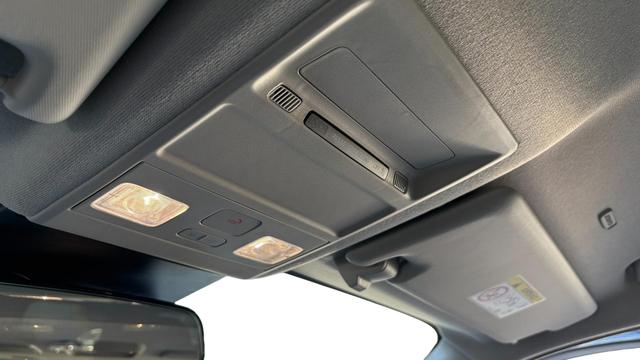 Ford Transit Custom Trend L1 320 AT 9Si AHK Sync4 2xKlima 5JG 