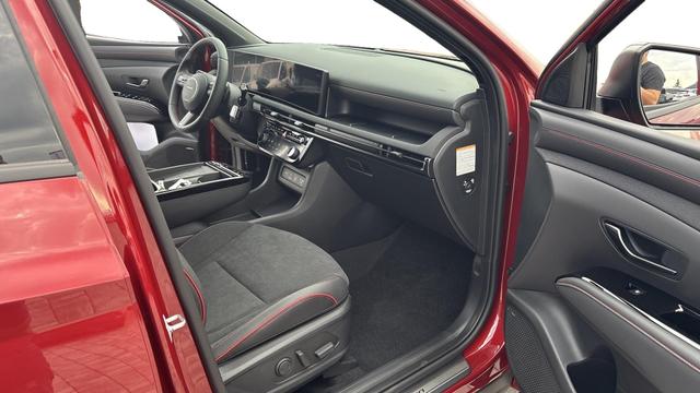 Hyundai TUCSON 1,6 HEV N-Line ACC Krell 19Z el.Sit. PDC Kam 