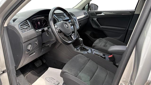 Volkswagen Tiguan 2.0 TDI High 4M Pan AHK R-line DCC VOLL 