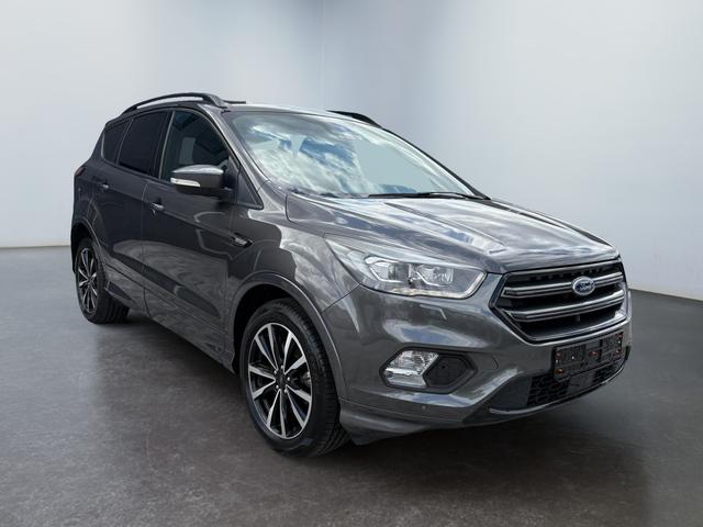 Ford Kuga - 1.5 EB ST-Line 4x4 AHK PANO Navi SHZ PDC