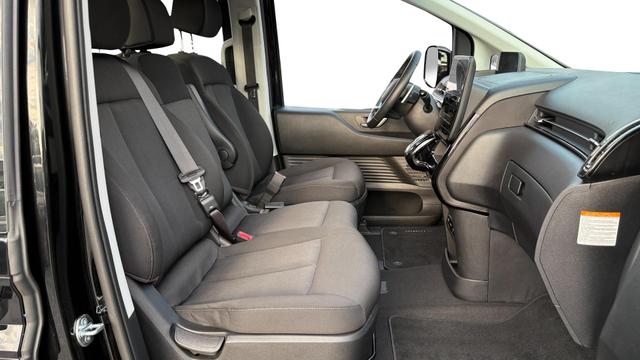 Hyundai Staria 1,6 T-GDI HEV EaAcPa PaPak el.HK el.Schie 
