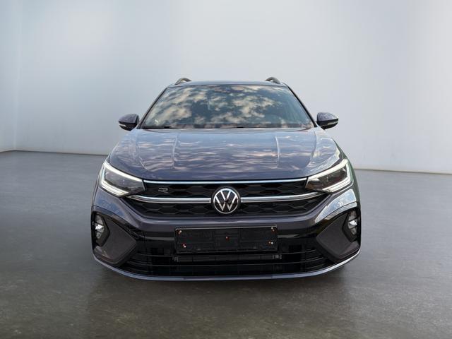 Volkswagen Taigo - 1,0 TSI DSG R-Line IQ Matrix ACC 2Zokl PDC Kam 18Z