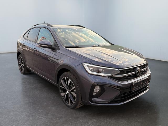 Volkswagen Taigo - 1,5 TSI DSG R-Line IQ Matrix ACC 2Zokl PDC Kam 18Z