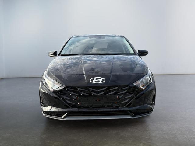 Hyundai i20 - 1,0 MJ25 Klimaauto Navi DiCo10,25 Kam PDC SpAs