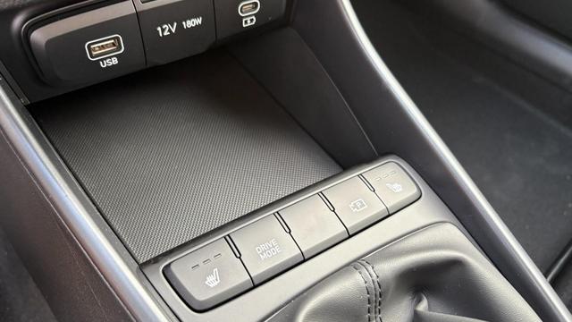 Hyundai i20 1,0 MJ25 Klimaauto Navi DiCo10,25 Kam PDC SpAs 