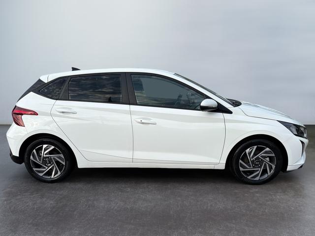 Hyundai i20 1,0 MJ25 Klimaauto Navi DiCo10,25 Kam PDC SpAs 