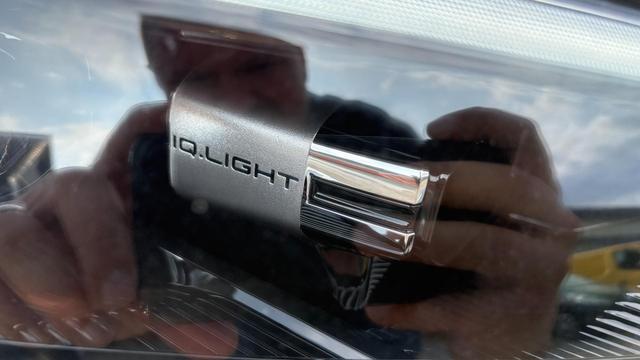 Volkswagen Taigo 1,0 TSI DSG R-Line IQ Matrix ACC 2Zokl PDC Kam 18Z 