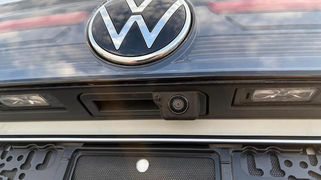 Volkswagen Taigo 1,0 TSI DSG R-Line IQ Matrix ACC 2Zokl PDC Kam 18Z 