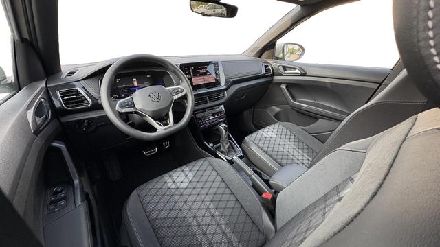 Volkswagen T-Cross 1,0 TSI DSG R-Line IQ Matrix ACC 2Zokl PDC Kam 18Z 