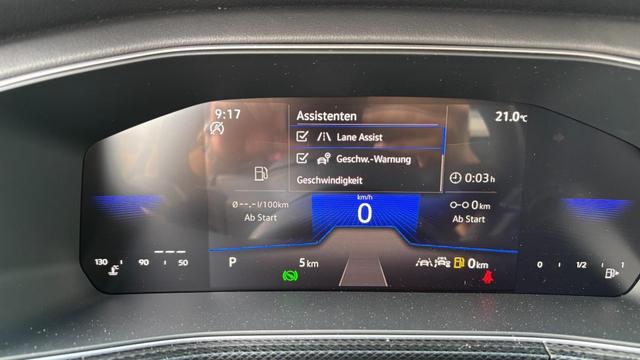 Volkswagen T-Cross 1,0 TSI DSG R-Line IQ Matrix ACC 2Zokl PDC Kam 18Z 