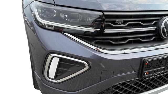 Volkswagen T-Cross 1,0 TSI DSG R-Line IQ Matrix ACC 2Zokl PDC Kam 18Z 