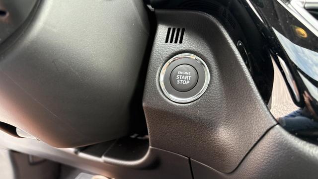 Suzuki S-Cross Comfort+ 4WD 2Zoklim Navi 360° PDC LED SHZ Pan ACC Spur Totw LMF 