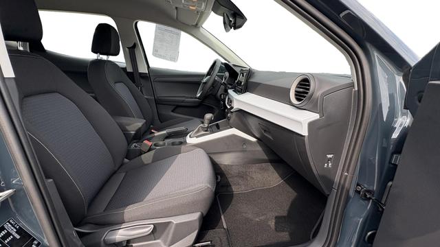 Seat Arona Style 1.0 TSI DSG 2ZKlima NAVI FuLi LED SHZ PDC LMF WiPa 5JG 
