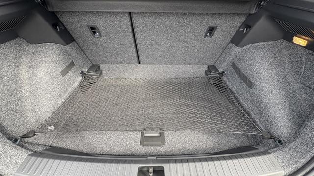 Seat Arona Style 1.0 TSI DSG 2ZKlima NAVI FuLi LED SHZ PDC LMF WiPa 5JG 