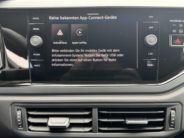 Volkswagen Taigo 1,5 TSI DSG R-Line IQ Matrix ACC 2Zokl PDC Kam 18Z 