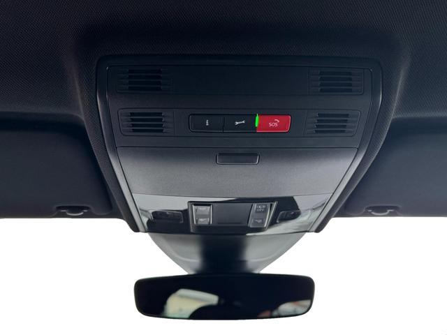 Volkswagen Taigo 1,5 TSI DSG R-Line IQ Matrix ACC 2Zokl PDC Kam 18Z 