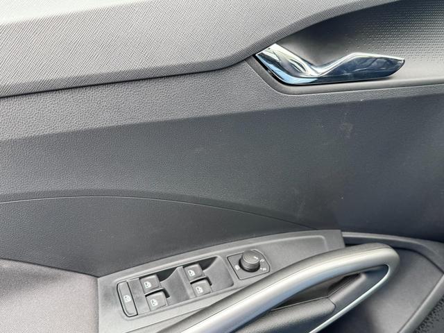 Skoda Fabia 1.5 TSI Monte Carlo DSG 2ZoKl SHZ ACC 2xPDC LED SmartLink LMF 